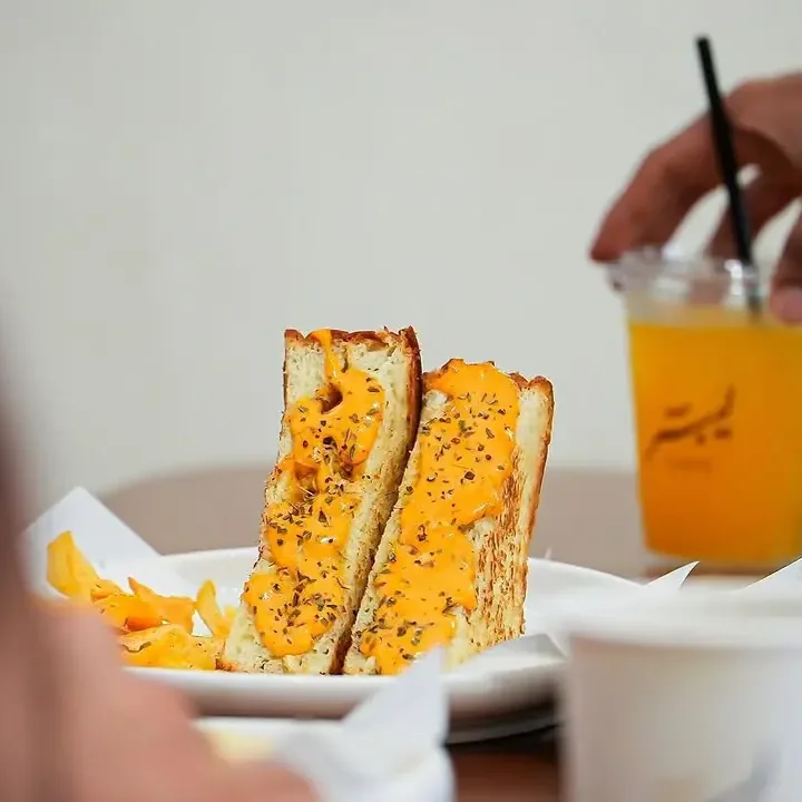 بريوش تونة من ليبر